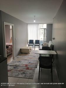 istanbul Esenyurt cumhuriyet  mah de butik site içinde satılık 68 m² 1+1 -7. kat daire