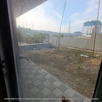 istanbul Arnavutköy Hadımköy mah de butik site içinde satılık 85 m² 2+1 – bahçe kat daire