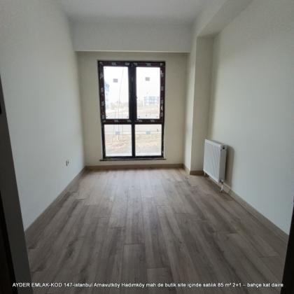 istanbul Arnavutköy Hadımköy mah de butik site içinde satılık 85 m² 2+1 – bahçe kat daire