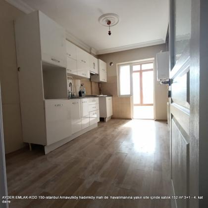 istanbul Arnavutköy hadımköy mah de  havalimanına yakın site içinde satılık 152 m² 3+1 - 4. kat daire