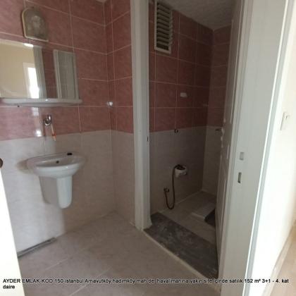 istanbul Arnavutköy hadımköy mah de  havalimanına yakın site içinde satılık 152 m² 3+1 - 4. kat daire