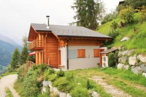 KARTEPE'DE GÜNLÜK KİRALIK VİLLA & DAĞ EVİ