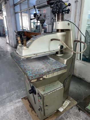 HİDROLİK GEZER KAFA KESİM PRESİ 15 TONLUK