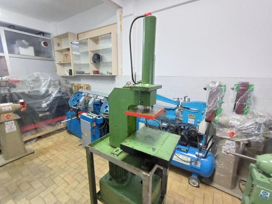 5 TON C TİPİ HİDROLİK PRES