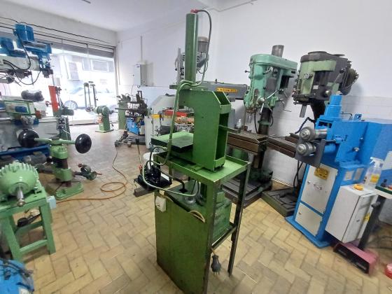 5 TON C TİPİ HİDROLİK PRES