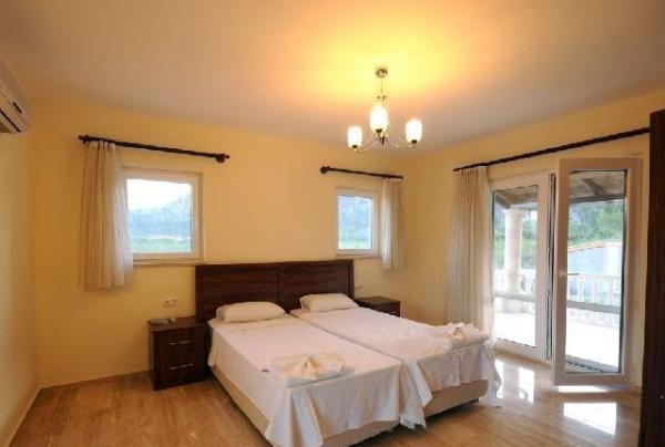 Villa atalay cesme alacati Izmir ceşme alacatı da kiralık lüks havuzlu villa