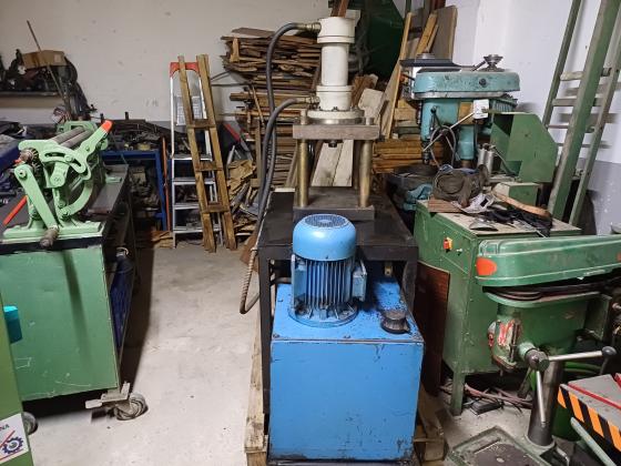15 TON HİDROLİK PRES